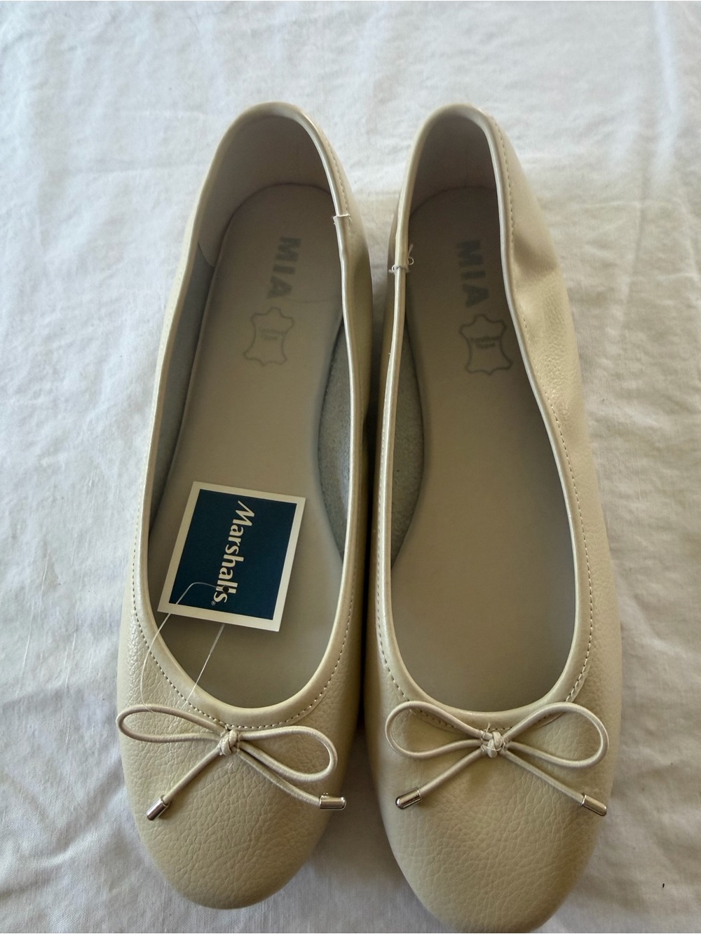 MIA Women's Beige Ballet Flats with Bow Accent
